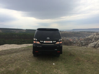 2010 Toyota Vellfire I, чёрный, 2100000 рублей, вид 4
