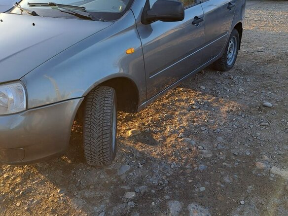 2011 Lada (ВАЗ) Kalina I, серый, 345000 рублей - вид 2