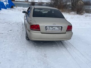 2005 Hyundai Sonata ТагАЗ IV (EF) Рестайлинг, бежевый, 500000 рублей, вид 5