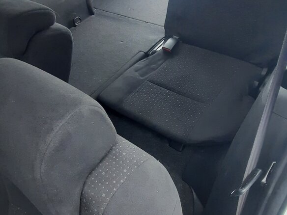 2003 Toyota Wish I, белый, 1200000 рублей - вид 28