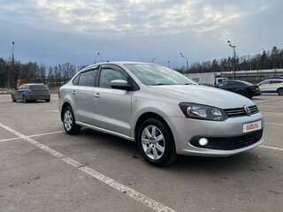 2011 Volkswagen Polo V, серебристый, 920000 рублей, вид 2