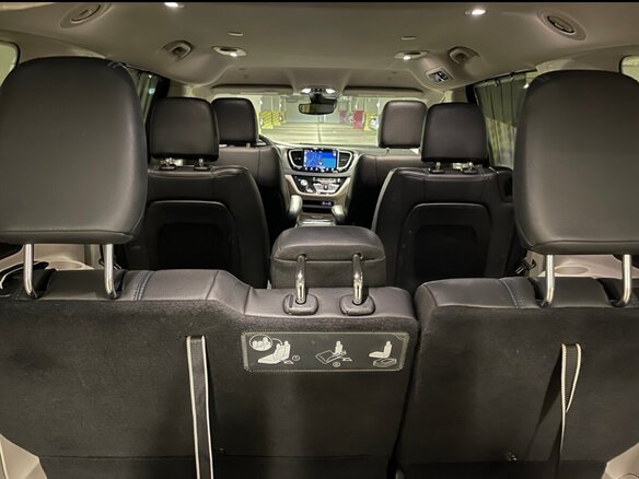 2017 Chrysler Pacifica RU, серый - вид 31