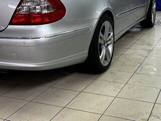 2007 Mercedes-Benz E-Класс 230 III (W211, S211) Рестайлинг, серый, 800000 рублей, вид 3