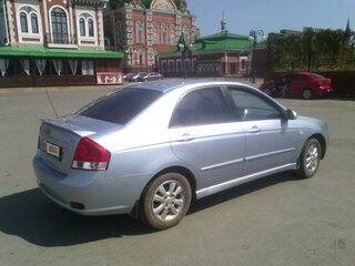 2008 Kia Cerato I Рестайлинг, серебристый, 580000 рублей, вид 3