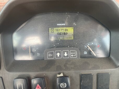 2014 Volvo BL, 6500000 рублей, вид 5