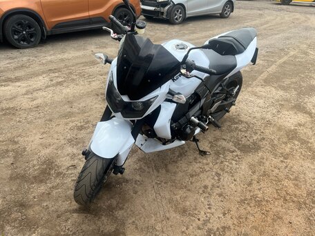 2012 Kawasaki Z 750, белый, 500000 рублей, вид 1