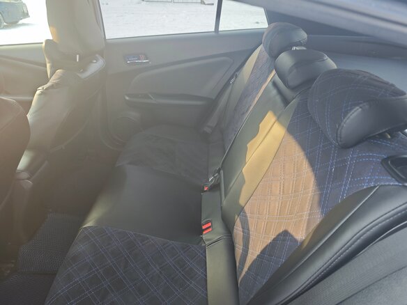 2016 Toyota Prius IV (XW50), синий, 1499000 рублей - вид 16