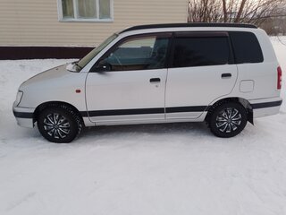 1999 Daihatsu Pyzar I Рестайлинг, серебристый, 400000 рублей, вид 4