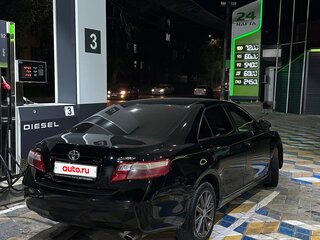 2011 Toyota Camry VI (XV40) Рестайлинг, чёрный, 900000 рублей, вид 3