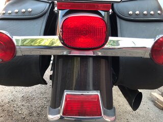 2010 Harley-Davidson Heritage, красный, 722032 рублей, вид 4