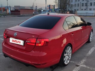 2012 Volkswagen Jetta VI, красный, 950000 рублей, вид 5