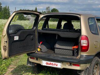 2004 Chevrolet Niva I, бежевый, 500000 рублей, вид 4