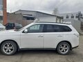 2013 Mitsubishi Outlander III, белый, 2100000 рублей - вид 1