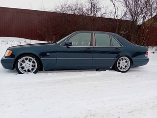 1998 Mercedes-Benz S-Класс 320 III (W140) Рестайлинг, синий, 2200000 рублей, вид 2