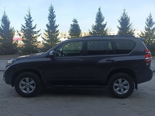 2014 Toyota Land Cruiser Prado 150 Series Рестайлинг 1, белый, 3250000 рублей, вид 3