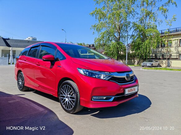 2019 Honda Shuttle II Рестайлинг, красный, 1599000 рублей