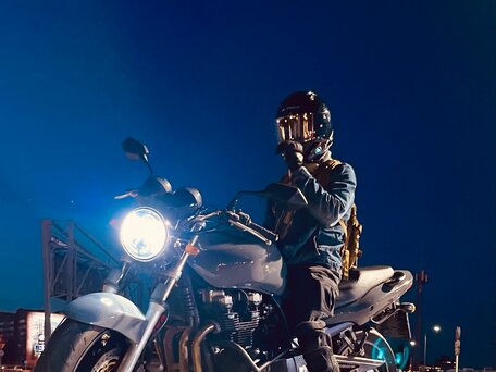2001 Kawasaki ZR-7, серый, 280000 рублей, вид 4