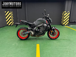 2021 Yamaha MT-09 (FZ-09), серый, 1150000 рублей, вид 1