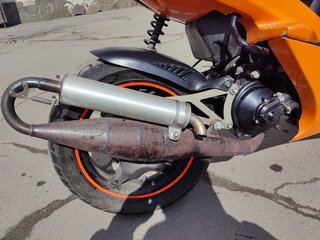 2006 Yamaha Aerox 50, оранжевый, 360000 рублей, вид 5