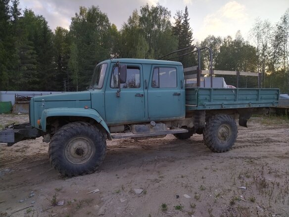 2003 ГАЗ 3325 Егерь II, зелёный, 650000 рублей