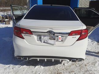 2014 Toyota Camry VII (XV50), белый, 2000000 рублей, вид 2