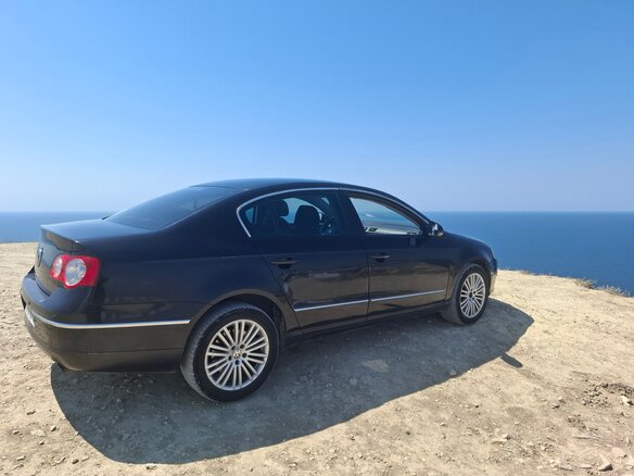 2007 Volkswagen Passat B6, чёрный, 1000000 рублей - вид 16