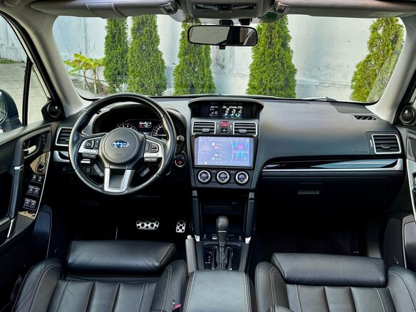 2016 Subaru Forester IV Рестайлинг 2, белый, 2590000 рублей - вид 9