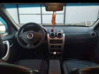 2012 Renault Logan I Рестайлинг, белый, 540000 рублей, вид 4