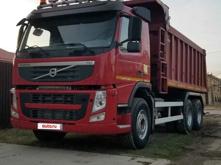 2011 КамАЗ 6520, красный, 3900000 рублей, вид 5