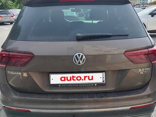 2017 Volkswagen Tiguan II, коричневый, 2550000 рублей, вид 1