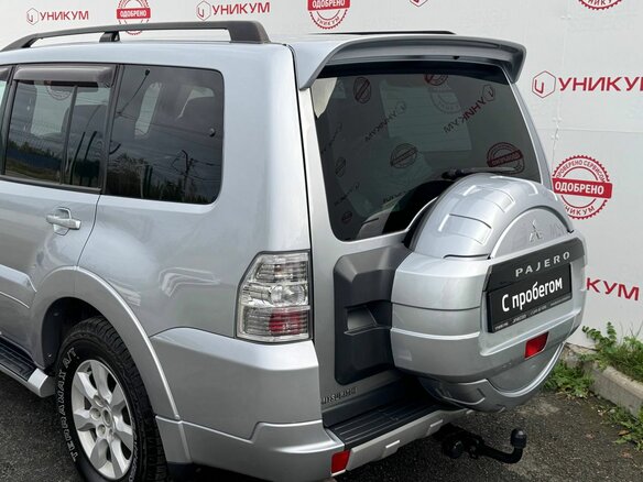 2012 Mitsubishi Pajero IV Рестайлинг 1, серебристый, 2299000 рублей - вид 13