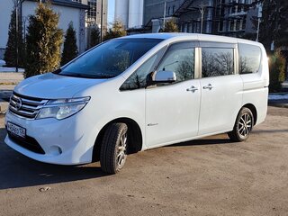 2014 Nissan Serena IV (C26), белый, 1360000 рублей, вид 2