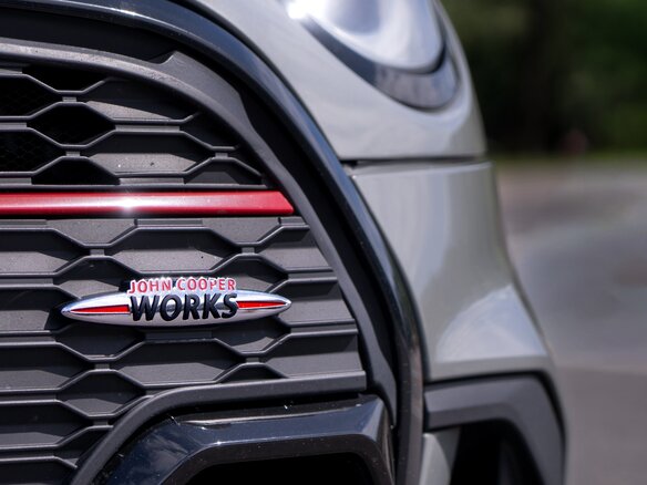 2022 Mini Hatch JCW III (F55/F56) Рестайлинг 2, серый, 3000000 рублей - вид 10