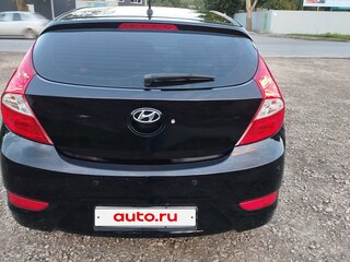 2012 Hyundai Solaris I, чёрный, 870000 рублей, вид 4