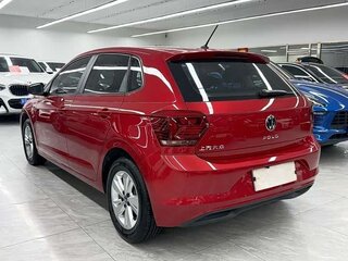 2023 Volkswagen Polo Plus (China Market), красный, 1270000 рублей, вид 4