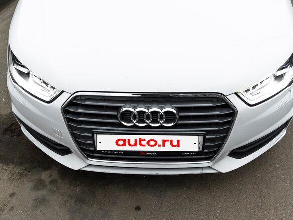 2015 Audi A1 I (8X) Рестайлинг, белый, 1050000 рублей - вид 3