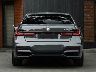 2021 BMW 7 серии Long 740Li xDrive VI (G11/G12) Рестайлинг, серый, 5400000 рублей, вид 5