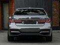 2021 BMW 7 серии Long 740Li xDrive VI (G11/G12) Рестайлинг, серый, 5400000 рублей - вид 4