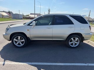 1999 Toyota Harrier I (XU10), белый, 950000 рублей, вид 2
