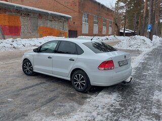 2014 Volkswagen Polo V, белый, 650000 рублей, вид 2