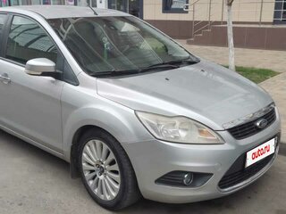 2008 Ford Focus II Рестайлинг, серебристый, 620000 рублей, вид 1