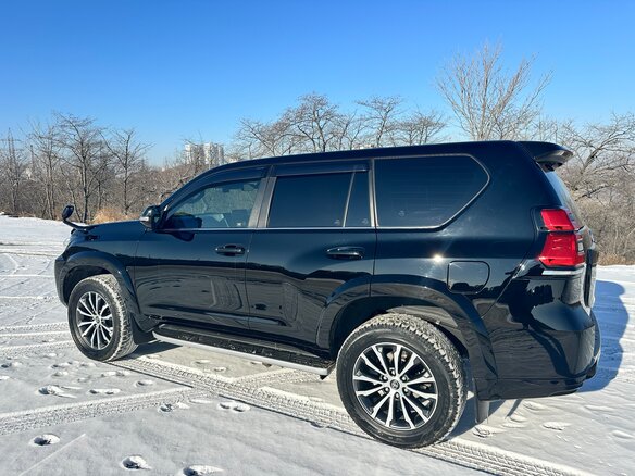 2018 Toyota Land Cruiser Prado 150 Series Рестайлинг 2, чёрный, 4994000 рублей - вид 5