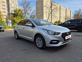 2017 Hyundai Solaris II, серый, 1200000 рублей, вид 1