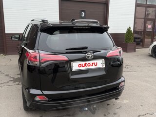 2017 Toyota RAV4 IV (XA40) Рестайлинг, чёрный, 2100000 рублей, вид 4