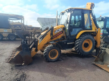2021 JCB 3CX, жёлтый, 8550000 рублей, вид 3