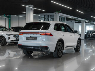 2025 Geely Monjaro (Xingyue L) I, белый, 3870000 рублей, вид 5