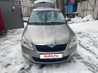 2012 Skoda Fabia II Рестайлинг, бежевый, 520000 рублей, вид 1