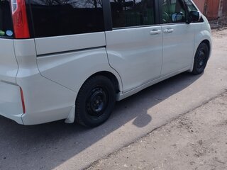 2015 Honda Stepwgn V, белый, 1600000 рублей, вид 5