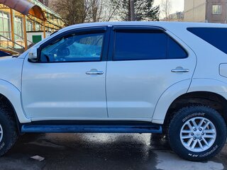 2013 Toyota Fortuner I Рестайлинг 2, белый, 2500000 рублей, вид 3