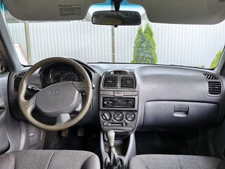 2006 Hyundai Accent ТагАЗ II, серебристый, 450000 рублей, вид 4